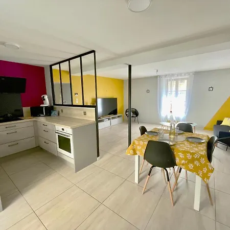 Le Petit Jardinet De Apartment *